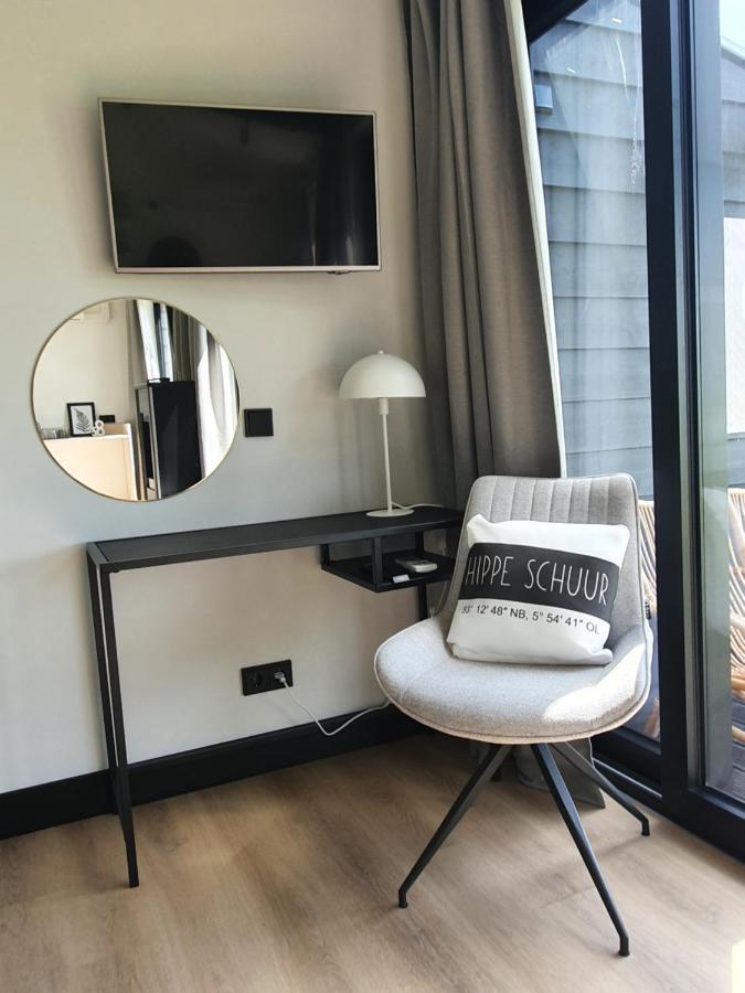 Bed and Breakfast Hippe Schuur Tytsjerk Екстер'єр фото