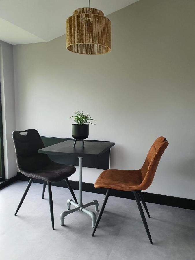 Bed and Breakfast Hippe Schuur Tytsjerk Екстер'єр фото